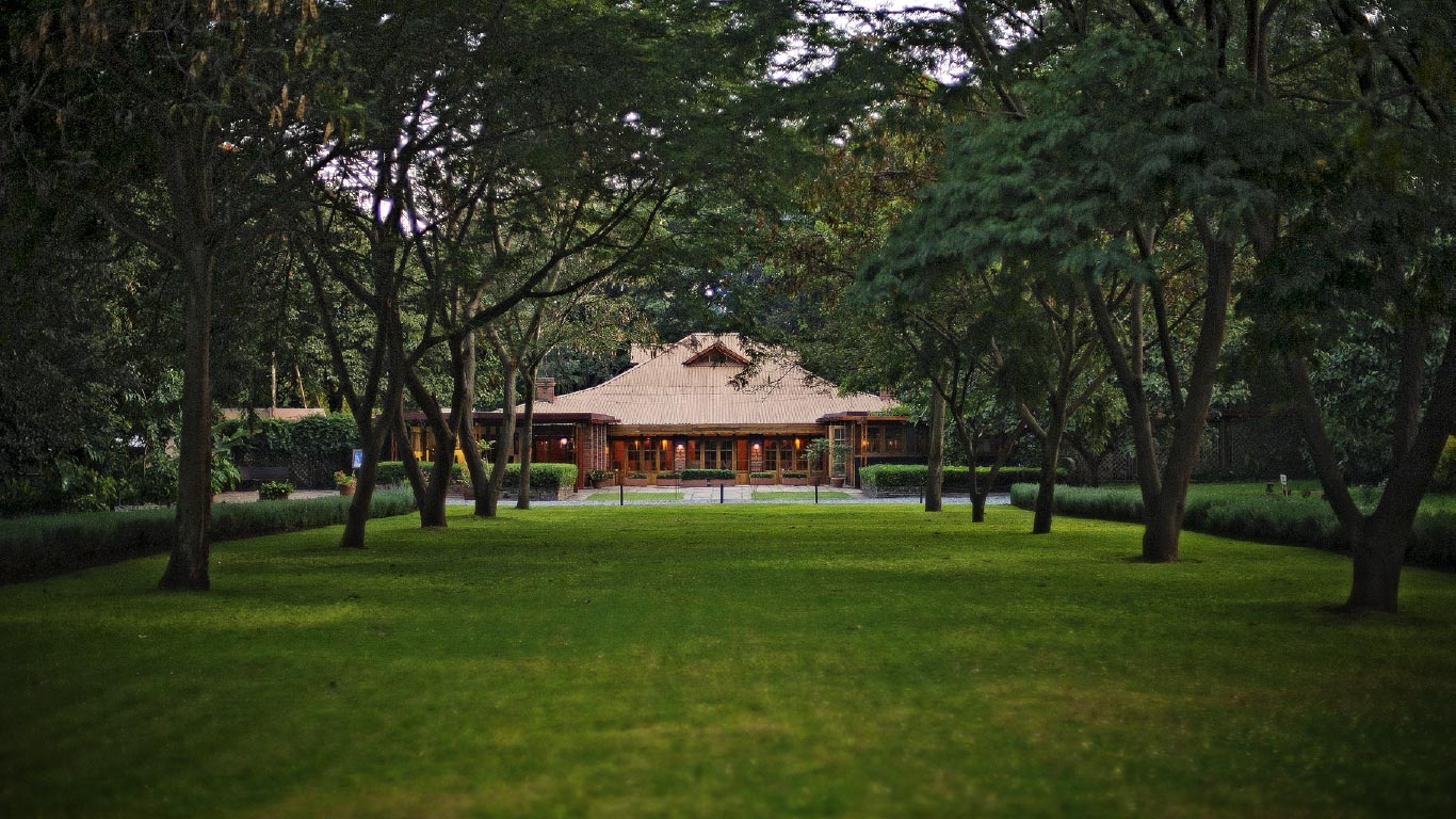 arusha coffee lodge TL500