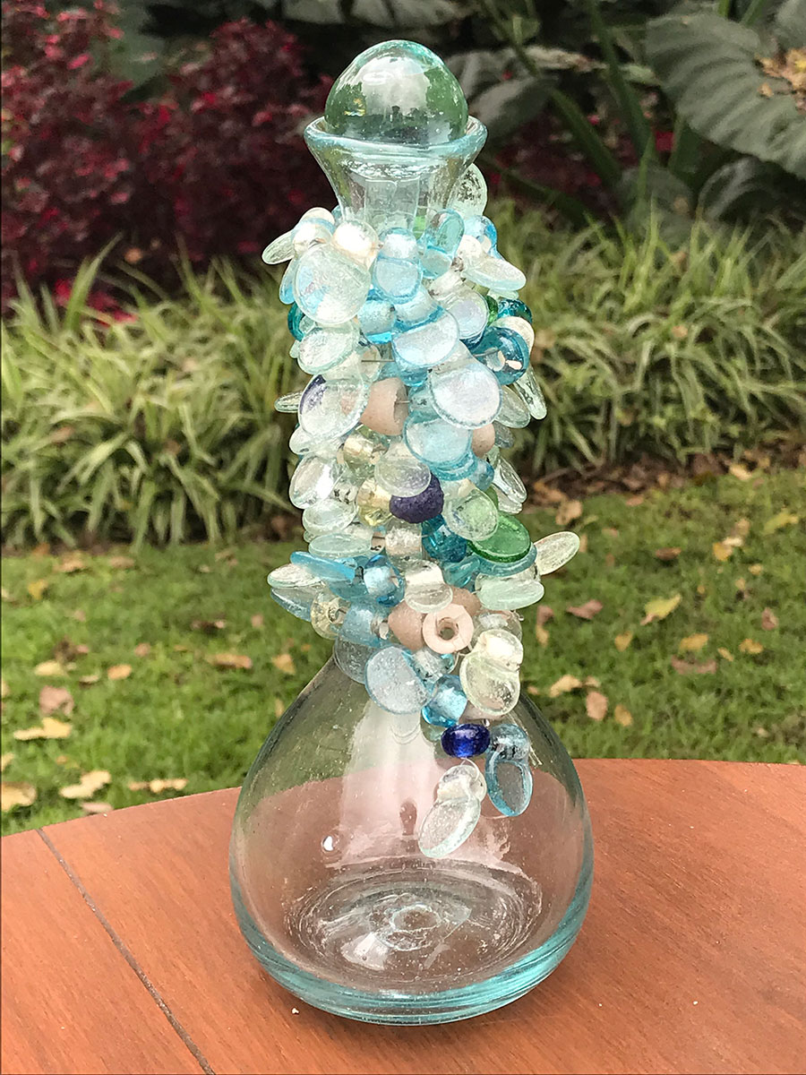 Rare Black Leopard Mother and Cubs Spotted in Kenya