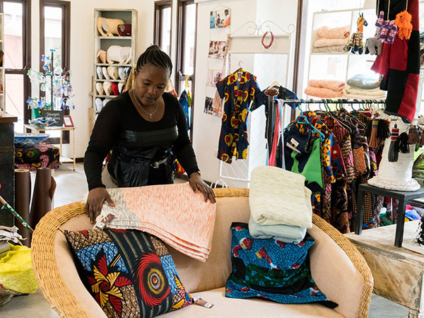 shopping at shanga